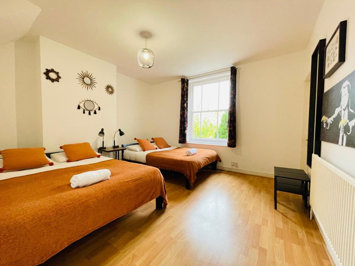 Fishponds Lodge Bristol Bagian luar foto