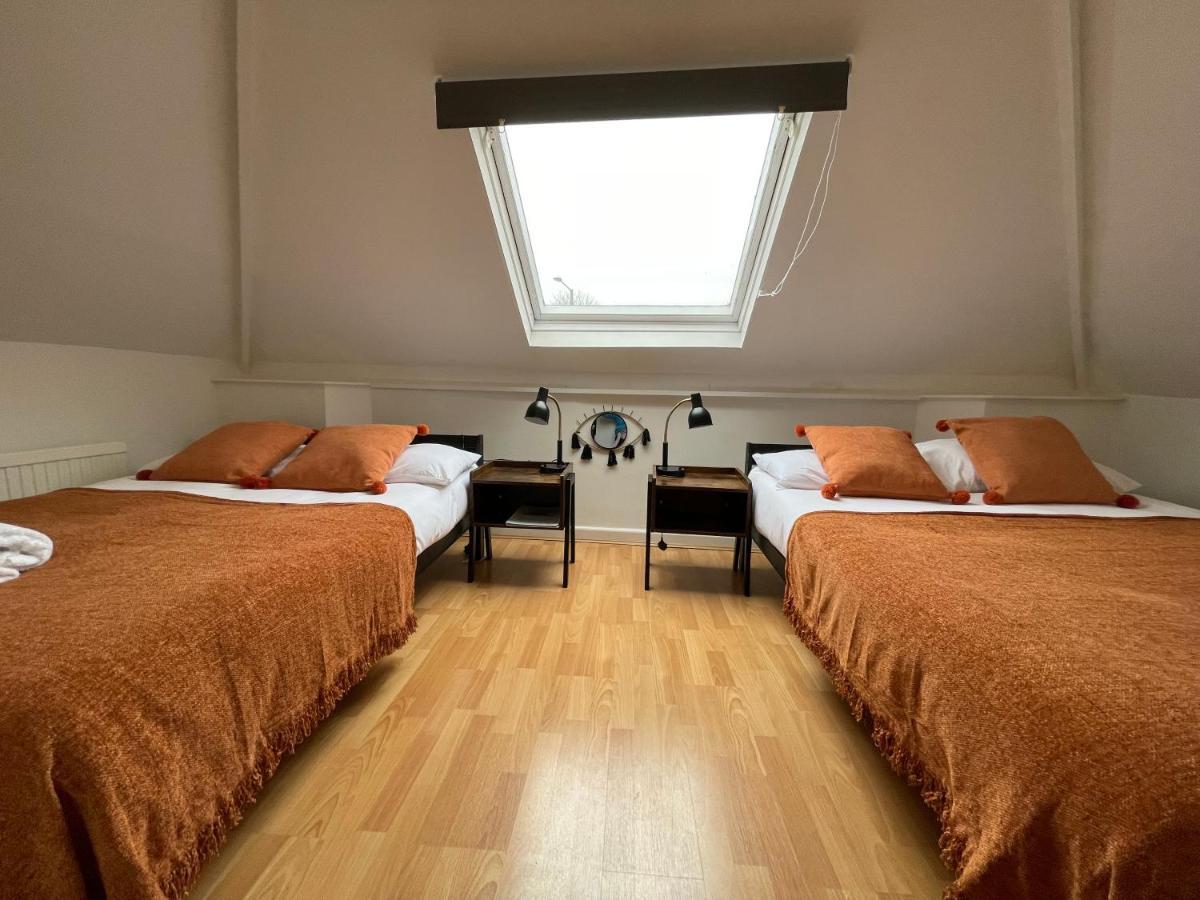 Fishponds Lodge Bristol Bagian luar foto