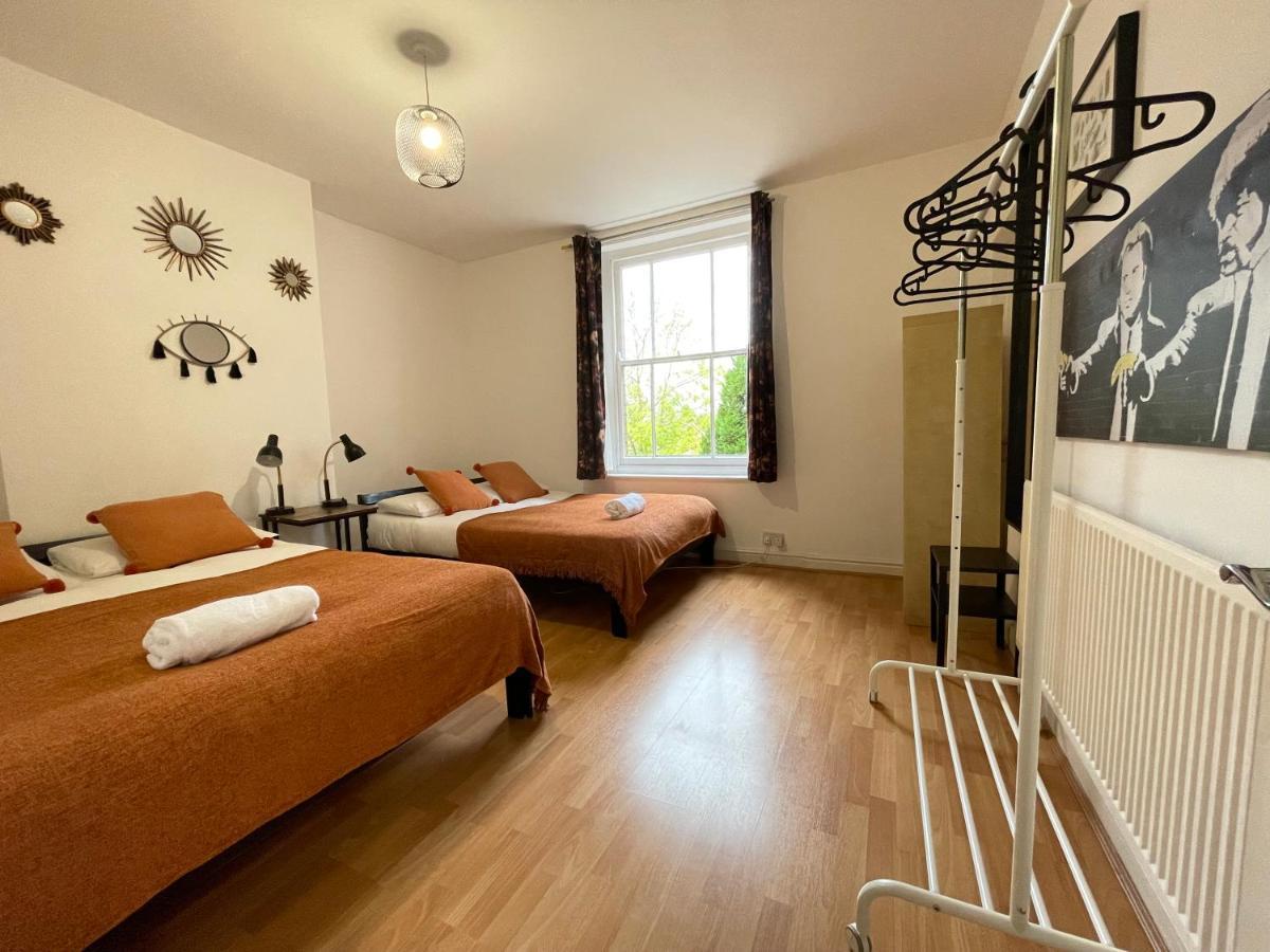 Fishponds Lodge Bristol Bagian luar foto