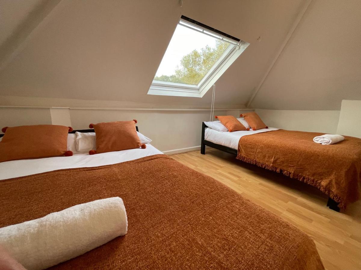 Fishponds Lodge Bristol Bagian luar foto